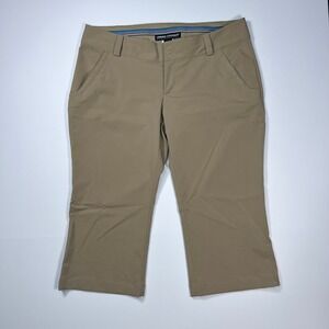 Under Armour Golf Capris Womens Size 10‎ Tan/Khaki Performance Cropped Pants